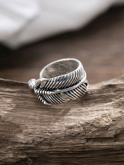 Retro simple feather style ring