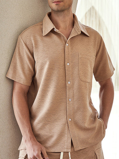 Men's Solid Color Textured Button-Down Short Sleeve Shirt