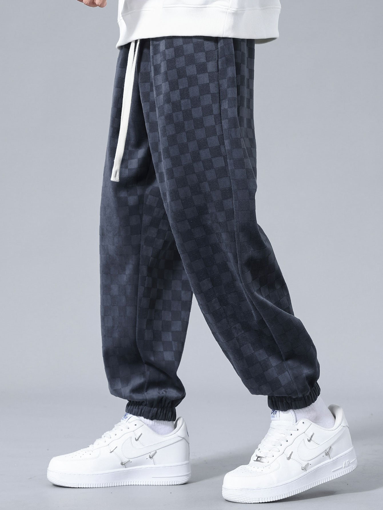 Checkerboard Jogging Pants